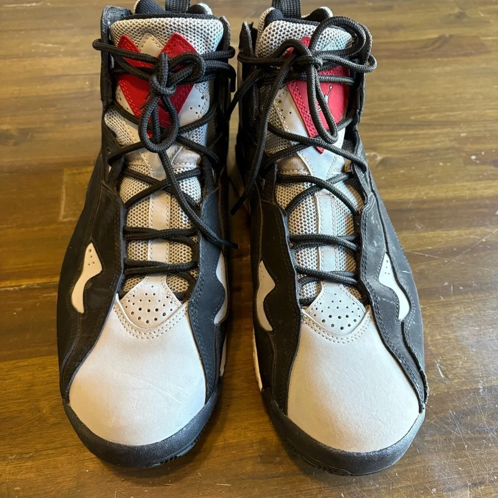 Jordan True Flight Black Gray Red Basketball Nike Men’s 9 1/2 Air